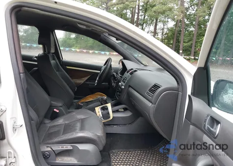 2007 Volkswagen Gti 4-Door из США, поврежденный, VIN WVWHV71K77W067456